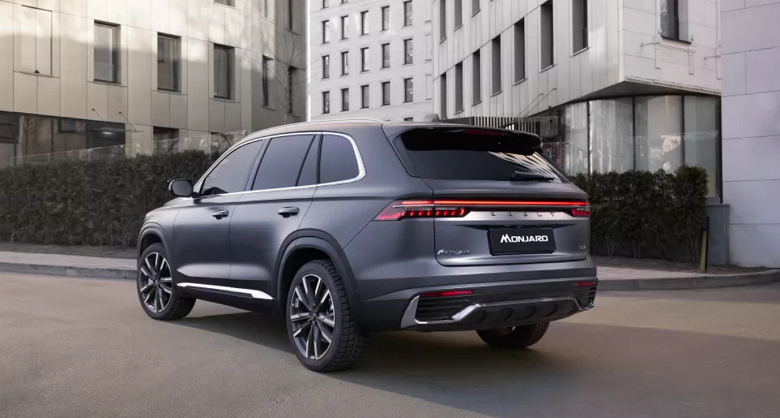 Geely Monjaro со скидкой до 1,2 млн рублей, Atlas и Okavango &mdash; 1 млн рублей. Российские дилеры пытаются распродать запасы